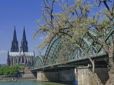 Foto Hohenzollernbrücke am Kölner Dom - Köln