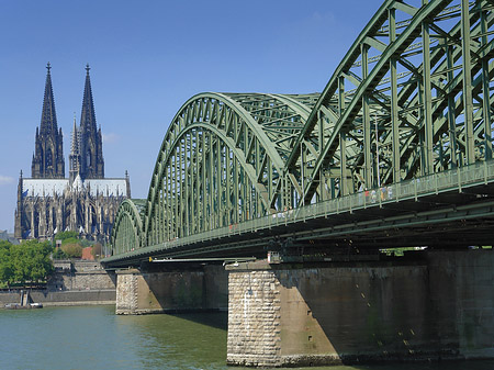 Fotos Hohenzollernbrücke beim Kölner Dom | Köln