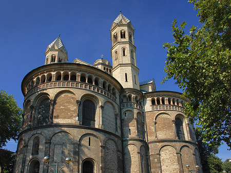 Fotos Seitentürme und Westturm der St Aposteln